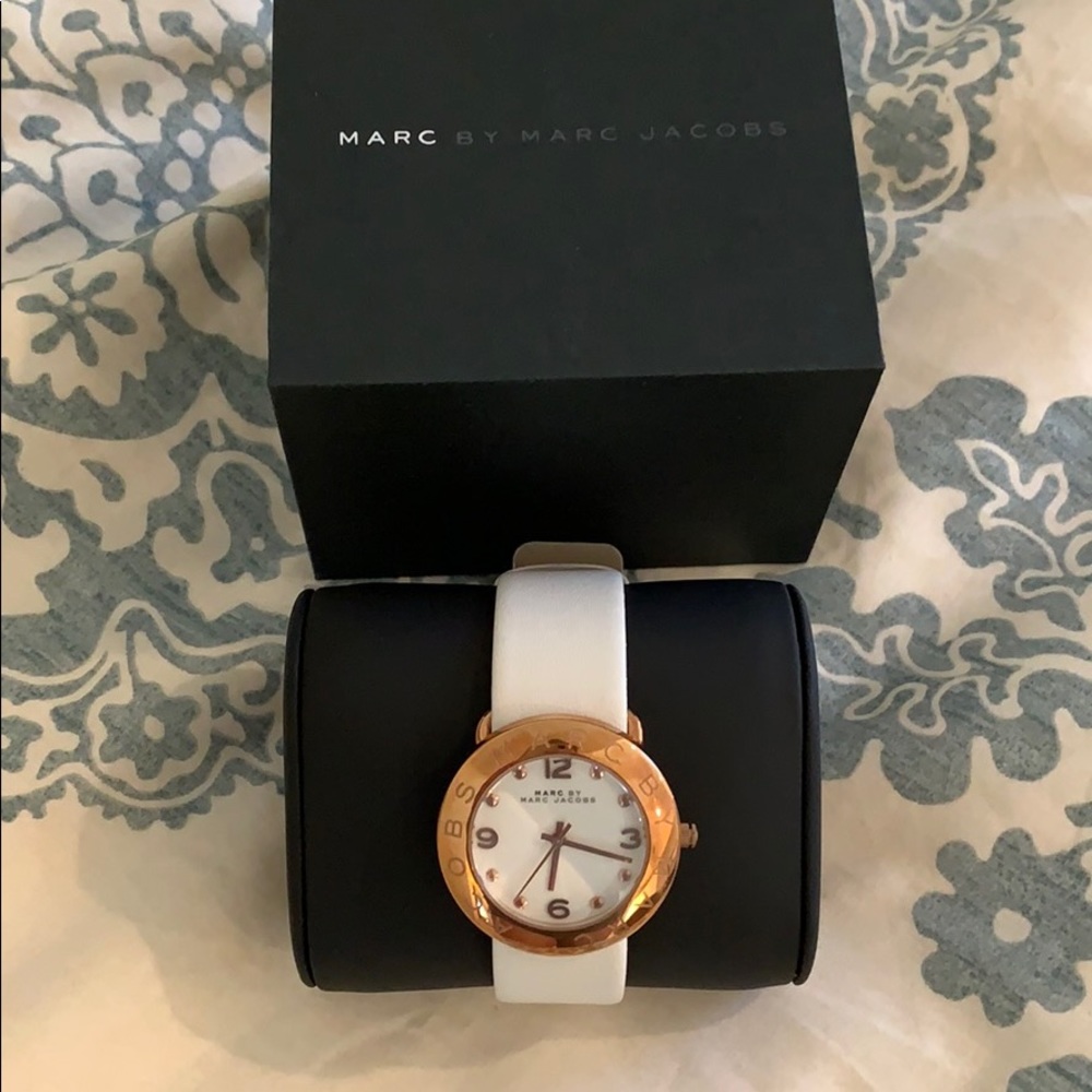 SALE 🔥NEVER USED - MARC BY MARC JACOBS WATCH